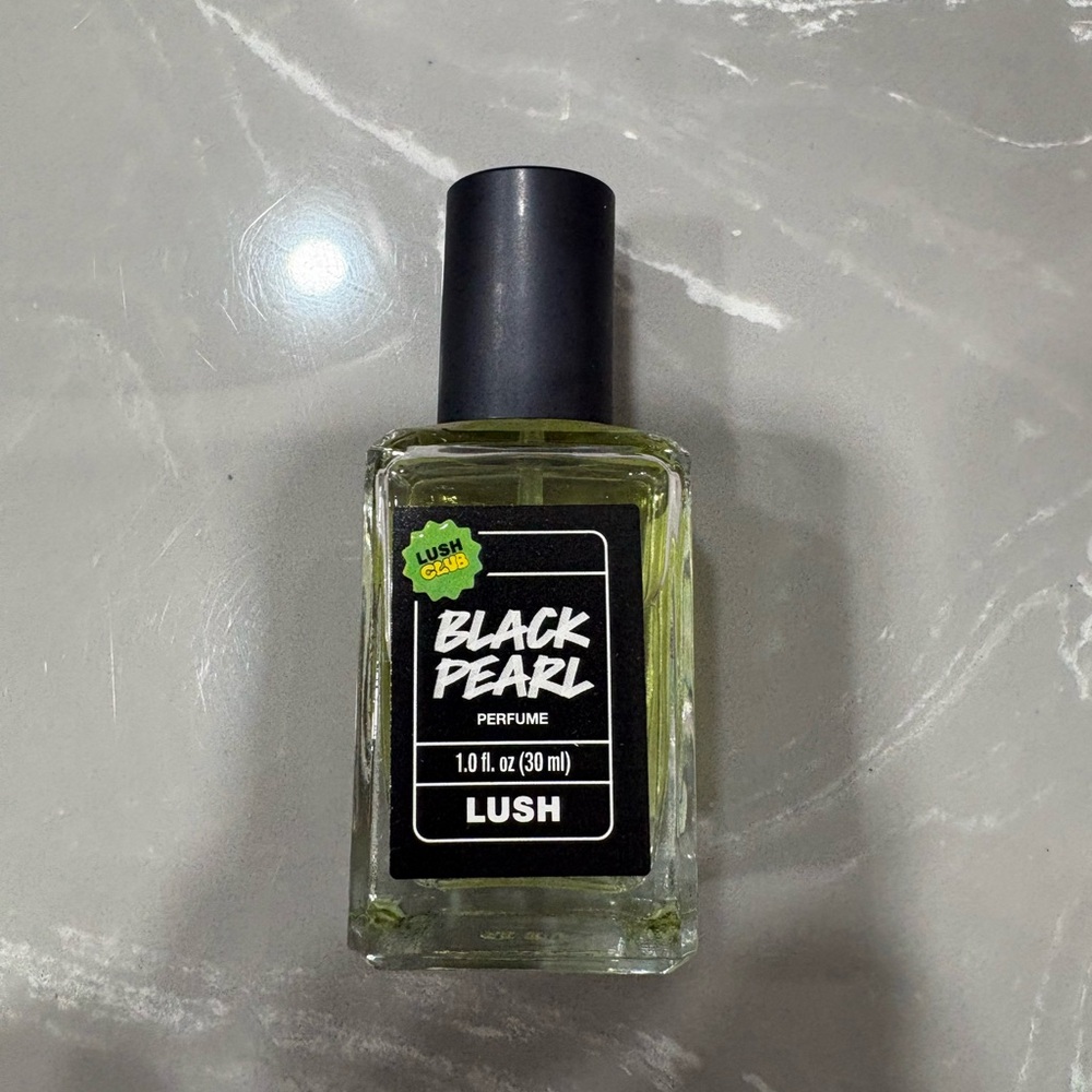 Lush black pearl perfume